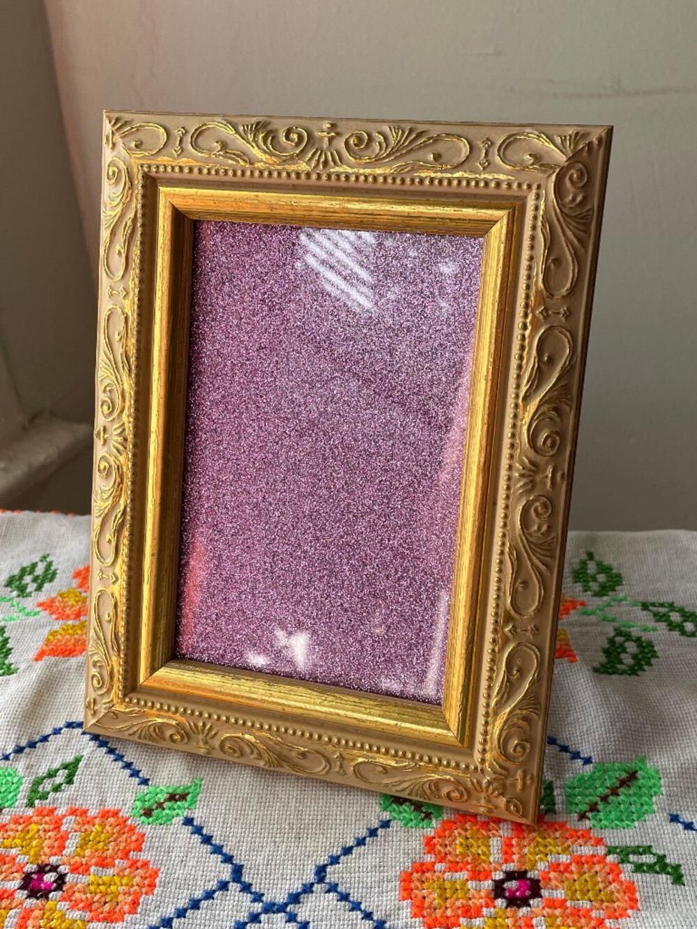 Whimsical Ornate Gold Frame with Sparkly Pink Mat 4x6